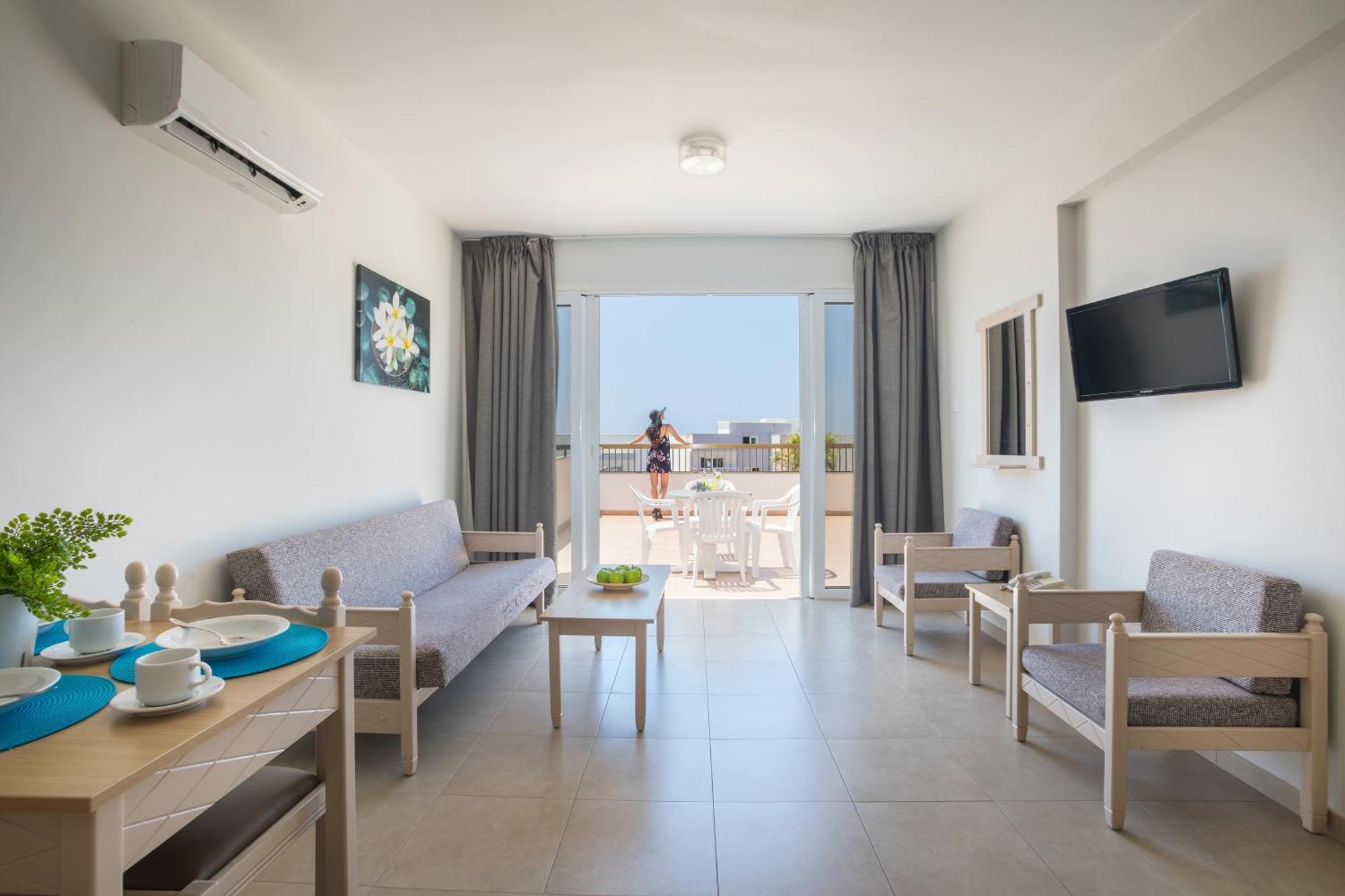 איה נאפה Christabelle Hotel Apartments מראה חיצוני תמונה