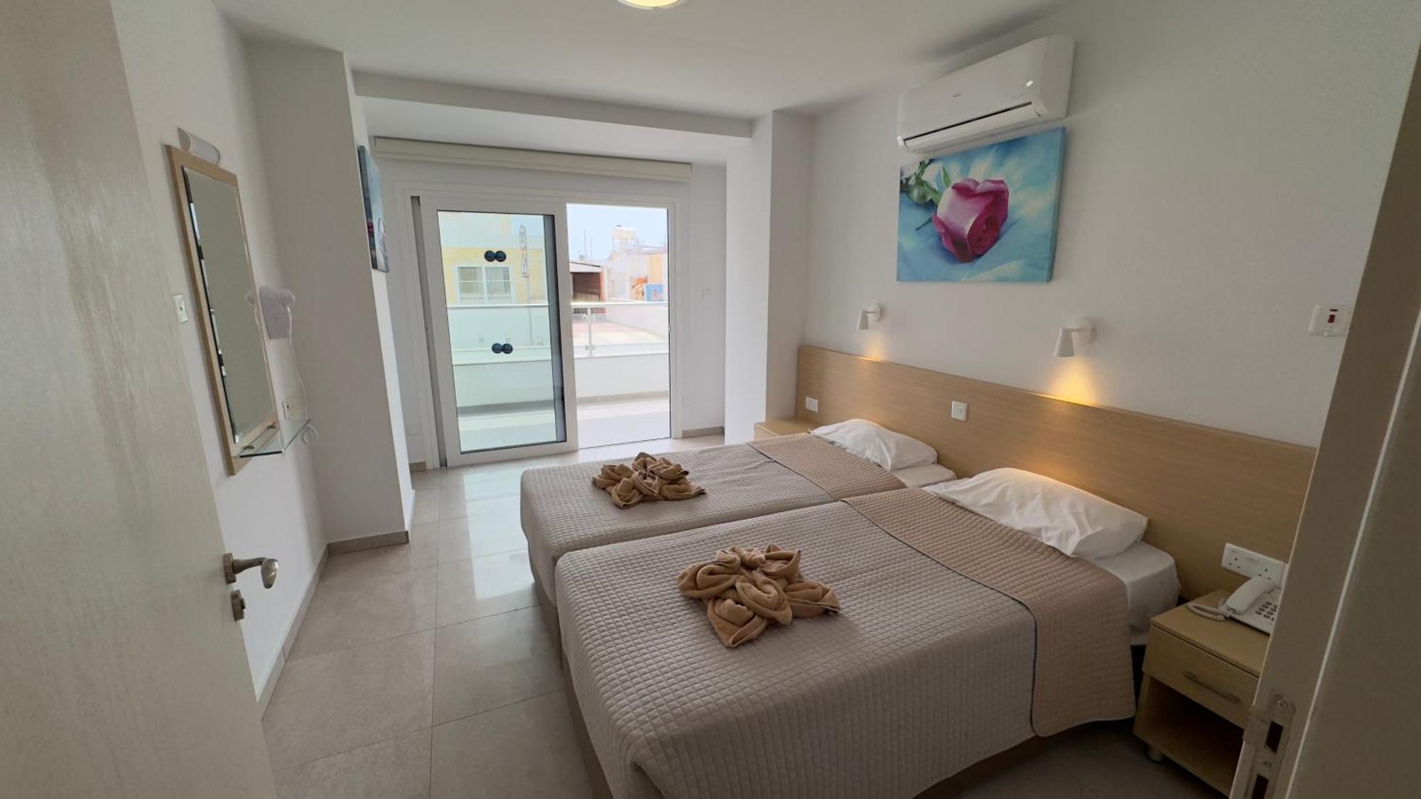 איה נאפה Christabelle Hotel Apartments מראה חיצוני תמונה