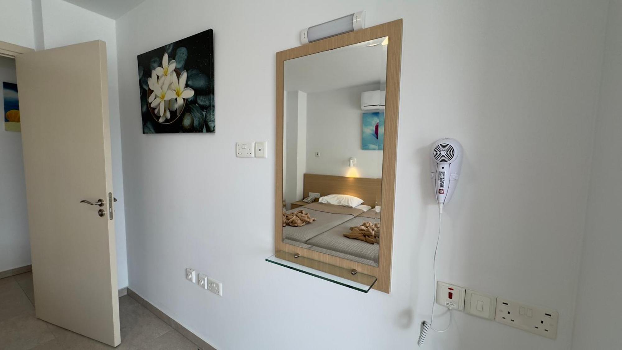 איה נאפה Christabelle Hotel Apartments מראה חיצוני תמונה